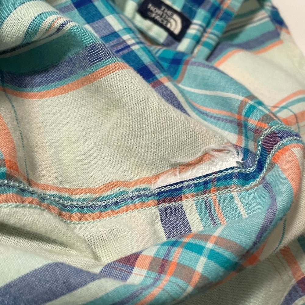 4/$25 The North Face Shirt Cotton Plaid Long Sleeve Button Down Womens Sz S - Picture 11 of 12